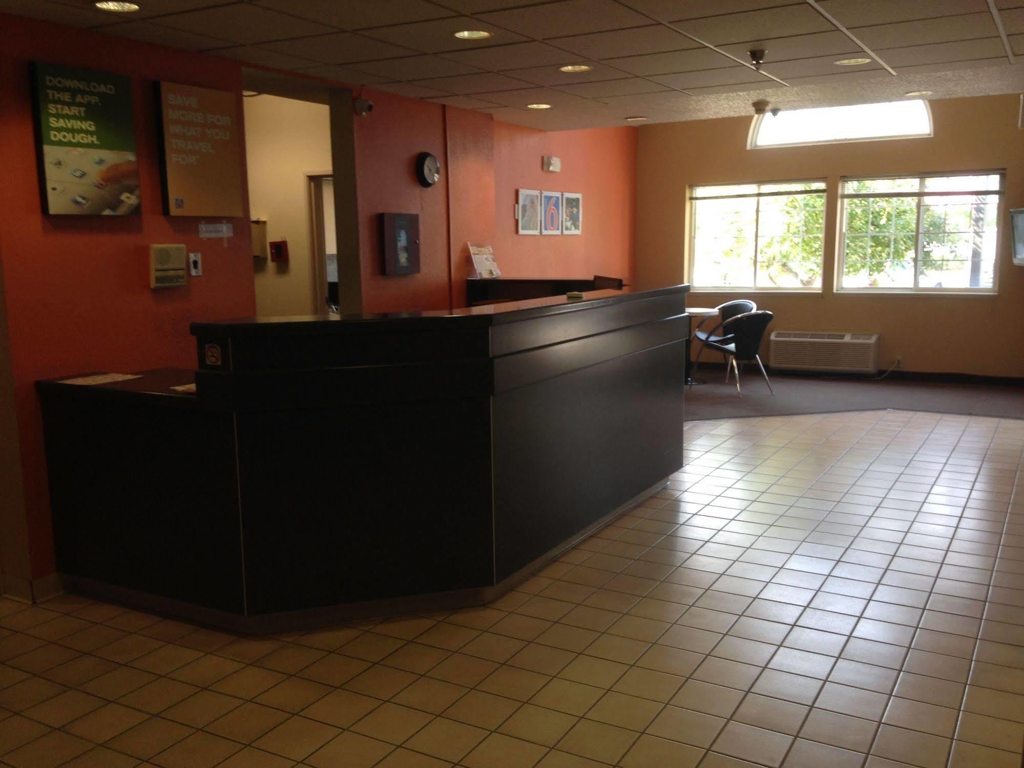 Motel 6-Olathe, Ks Exterior photo